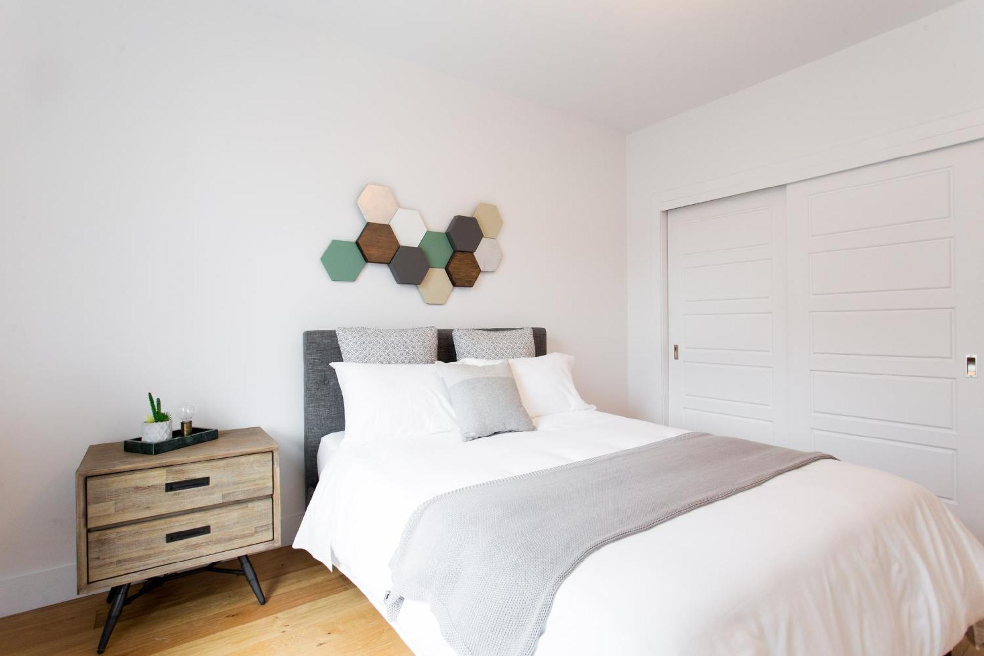 Hip, Stylish Apartment In Little Italy By Den Stays A Montréal Rom bilde