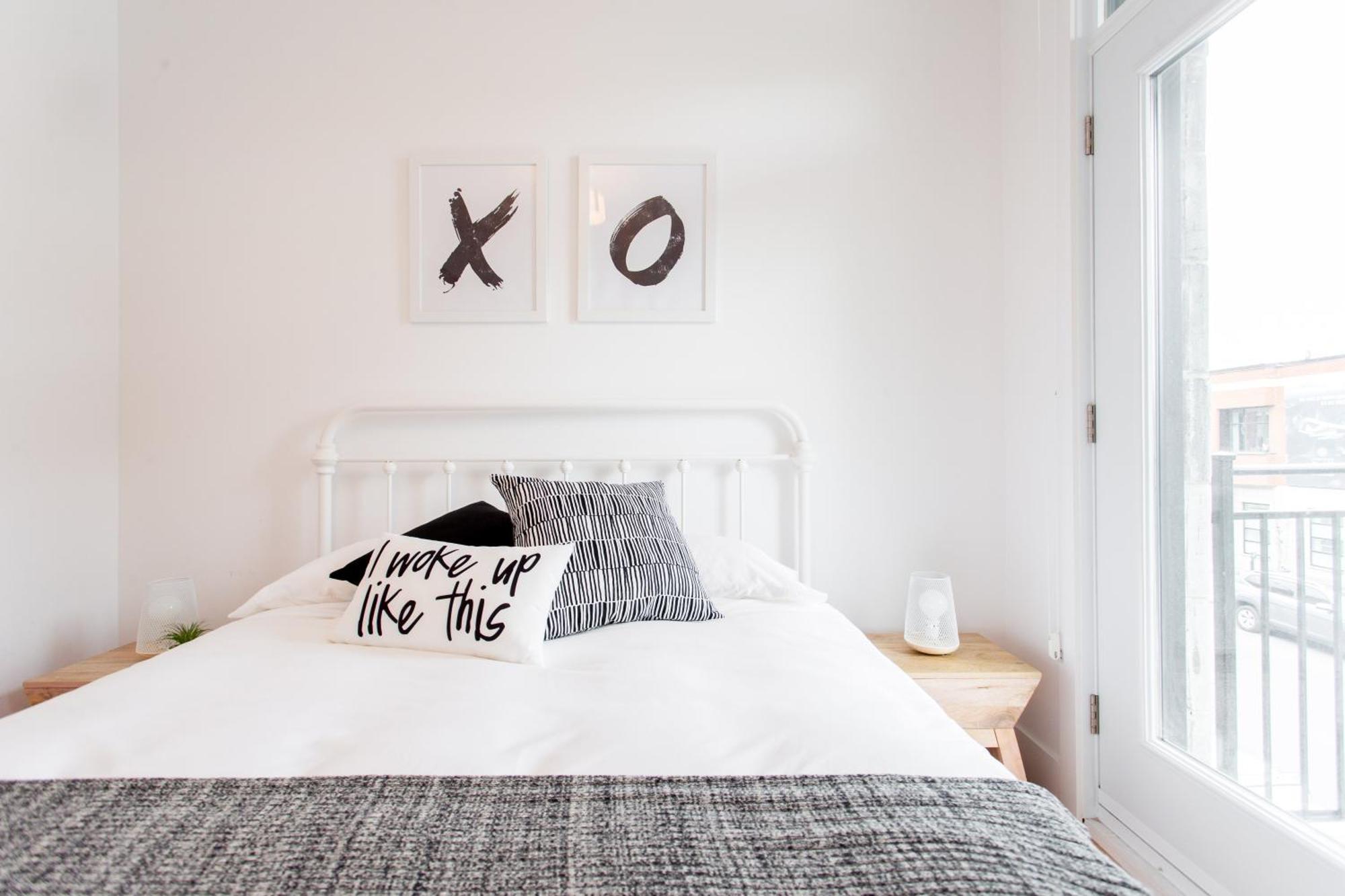 Hip, Stylish Apartment In Little Italy By Den Stays A Montréal Rom bilde